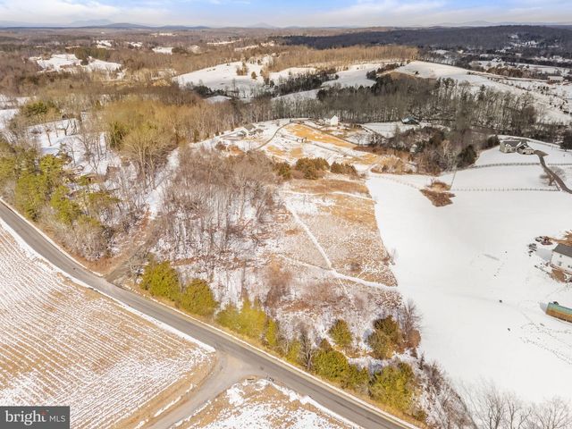 33A DOCS RD, Culpeper, VA 22701