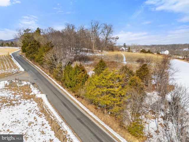 33A DOCS RD, Culpeper, VA 22701