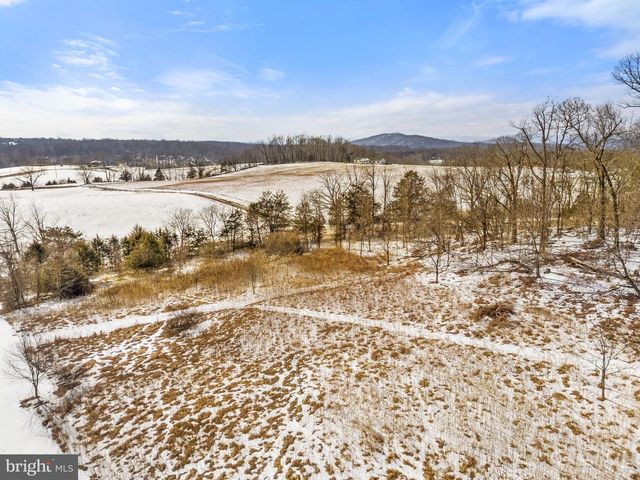 33A DOCS RD, Culpeper, VA 22701