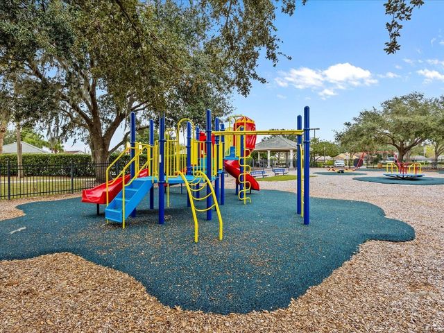 15730 AUTUMN GLEN AVENUE, Clermont, FL 34714