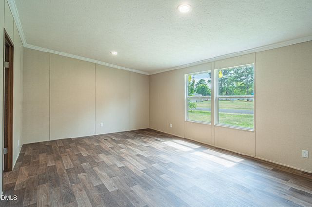 108 Storey Acres Road, Spring Lake, NC 28390