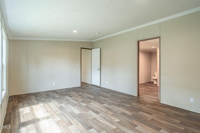 108 Storey Acres Road, Spring Lake, NC 28390