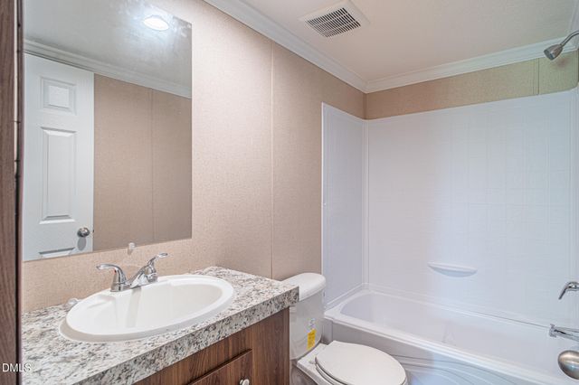108 Storey Acres Road, Spring Lake, NC 28390