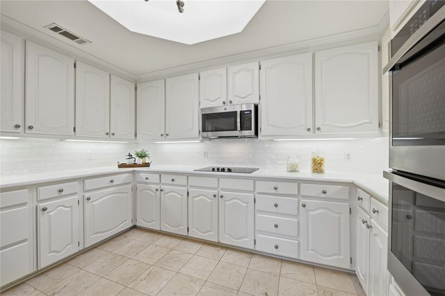4424 Westridge Avenue, Fort Worth, TX 76116