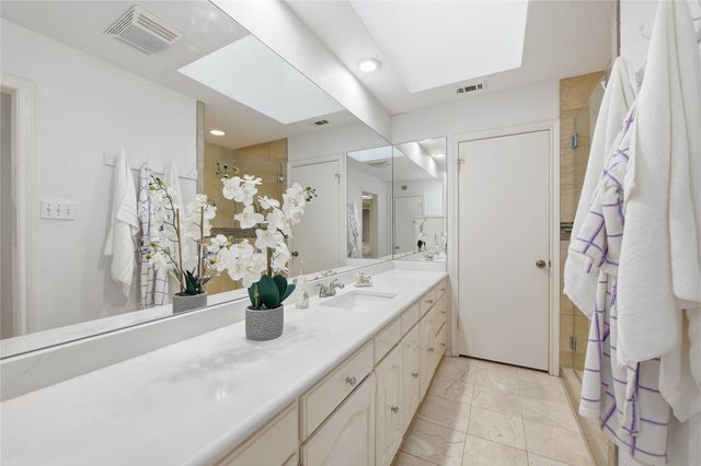 4424 Westridge Avenue, Fort Worth, TX 76116