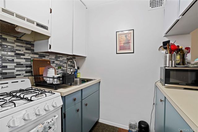 80 E Hartsdale Avenue 712, Hartsdale, NY 10530