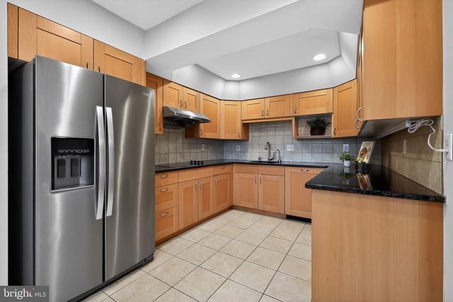 808 SUFFIELD DR, Gaithersburg, MD 20878