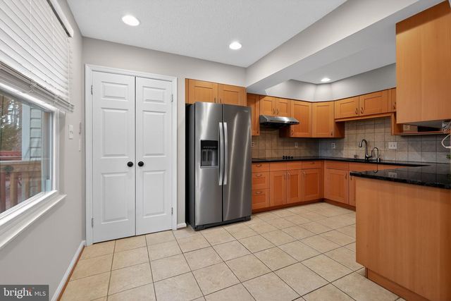 808 SUFFIELD DR, Gaithersburg, MD 20878