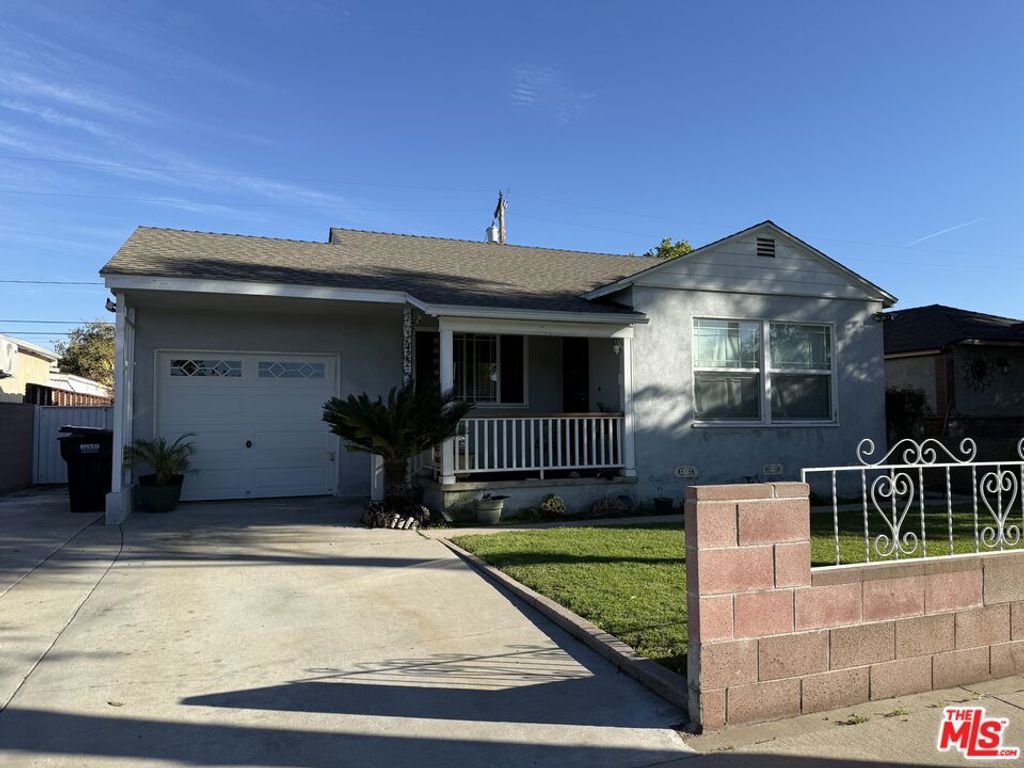 7422 Bequette Avenue, Pico Rivera, CA 90660