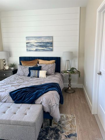 1080 New York Avenue 303, Huntington Station, NY 11746