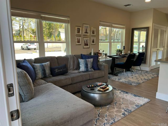 1080 New York Avenue 303, Huntington Station, NY 11746