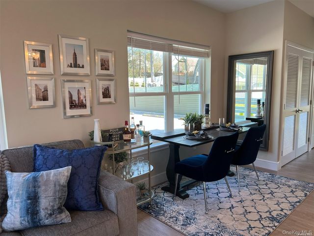 1080 New York Avenue 303, Huntington Station, NY 11746