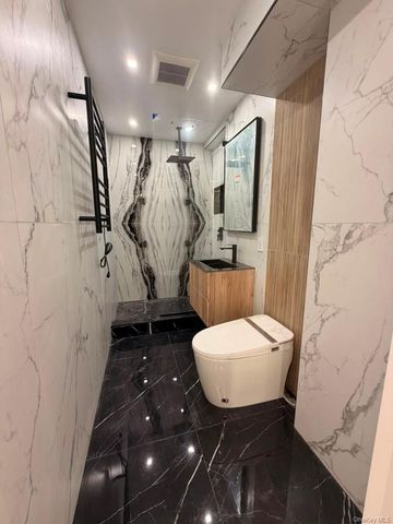 98-05 63 Road 3N, Rego Park, NY 11374