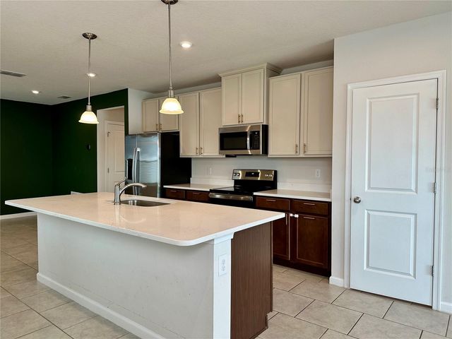 1528 EUCALYPTUS WAY, Davenport, FL 33837