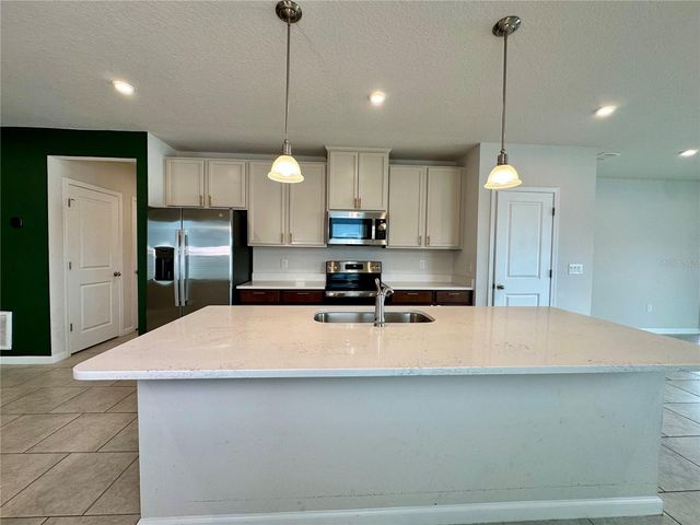 1528 EUCALYPTUS WAY, Davenport, FL 33837