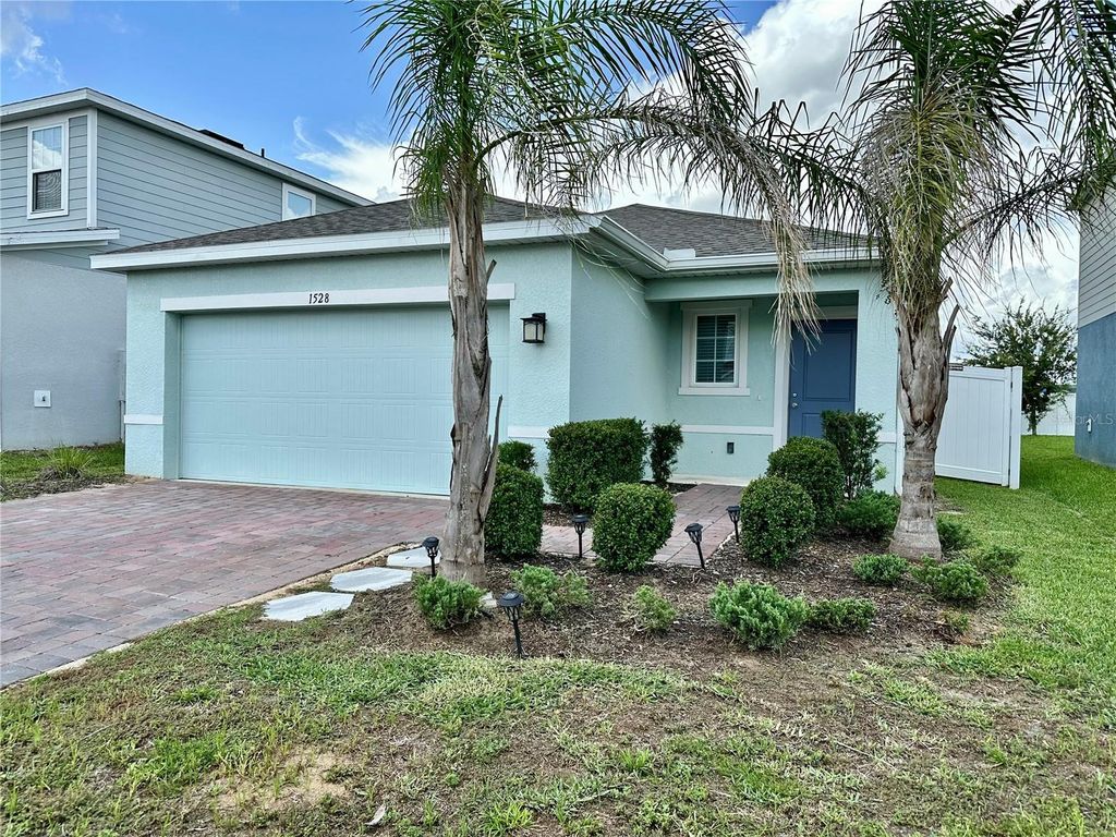 1528 EUCALYPTUS WAY, Davenport, FL 33837