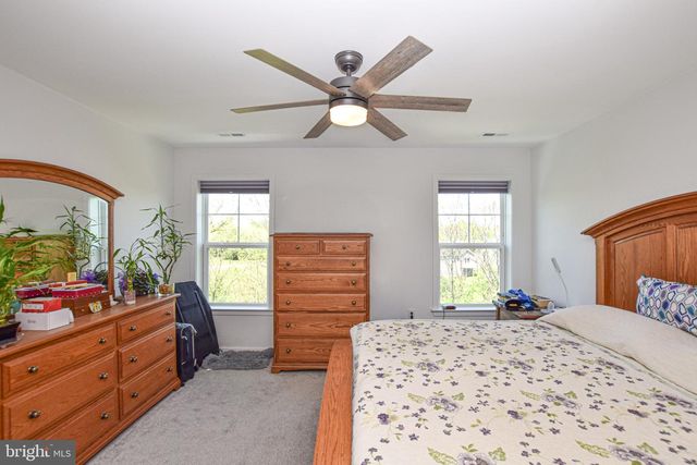 95 DULUTH DR, Martinsburg, WV 25404