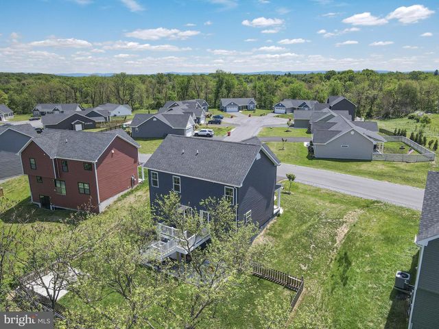 95 DULUTH DR, Martinsburg, WV 25404