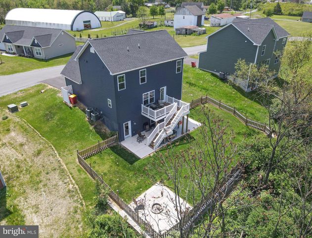 95 DULUTH DR, Martinsburg, WV 25404