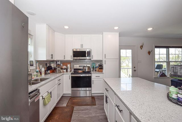 95 DULUTH DR, Martinsburg, WV 25404