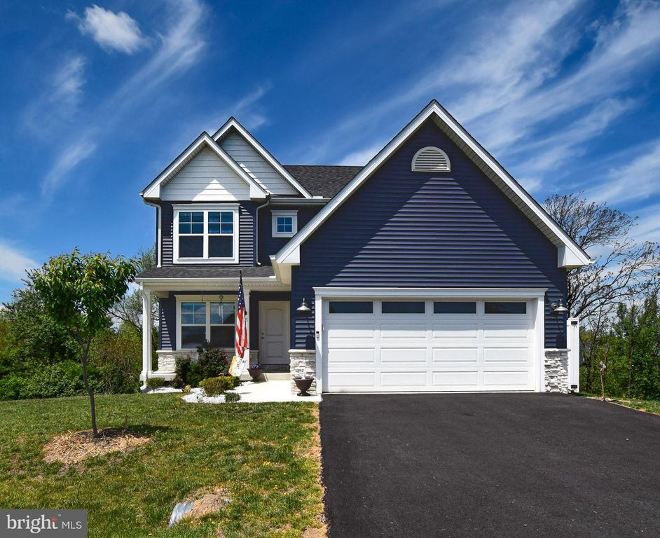 95 DULUTH DR, Martinsburg, WV 25404