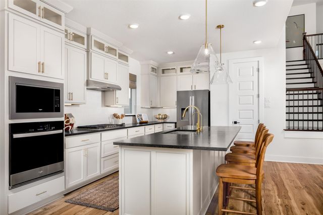 113 Dawnwood LN, Georgetown, TX 78633