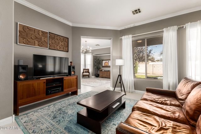 1865 S MORRISON Lane, Gilbert, AZ 85295