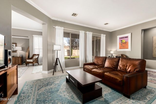 1865 S MORRISON Lane, Gilbert, AZ 85295