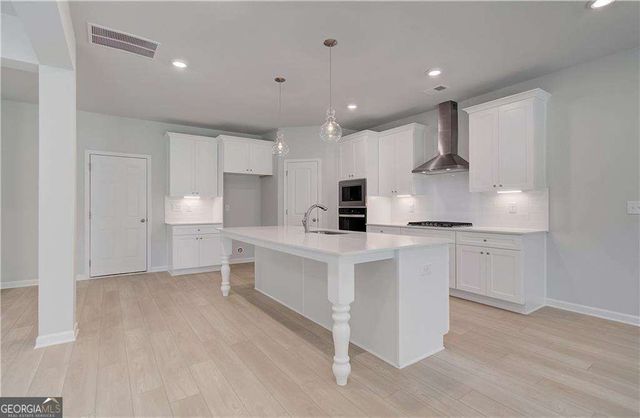 170 Haverling Pass, Hampton, GA 30228