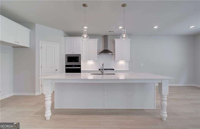 170 Haverling Pass, Hampton, GA 30228