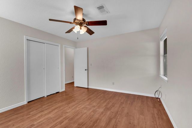 7902 Bar K Ranch RD, Lago Vista, TX 78645