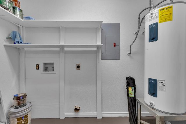 7902 Bar K Ranch RD, Lago Vista, TX 78645