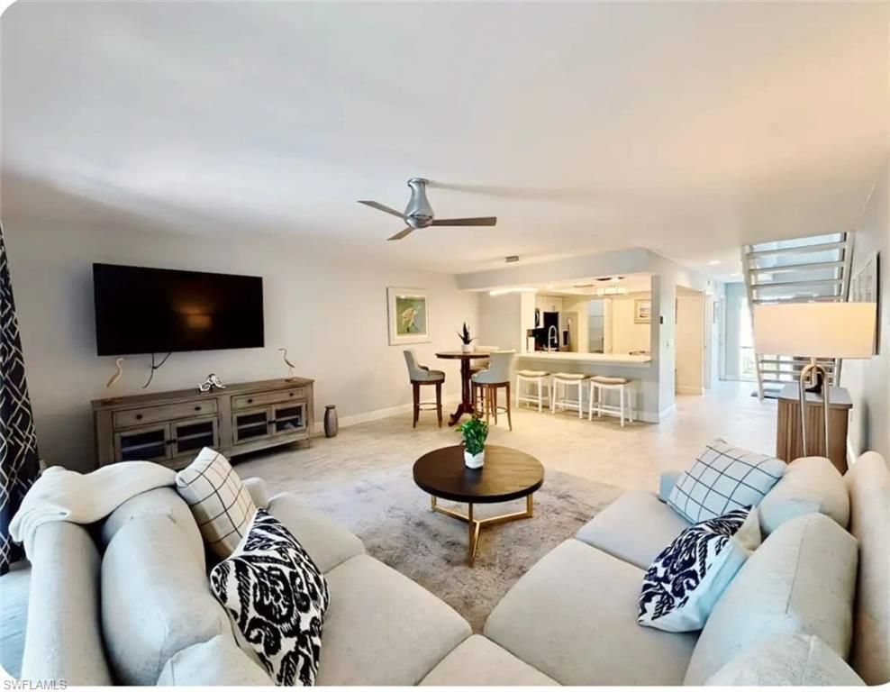 800 Meadowland DR N, NAPLES, FL 34108 — exterior