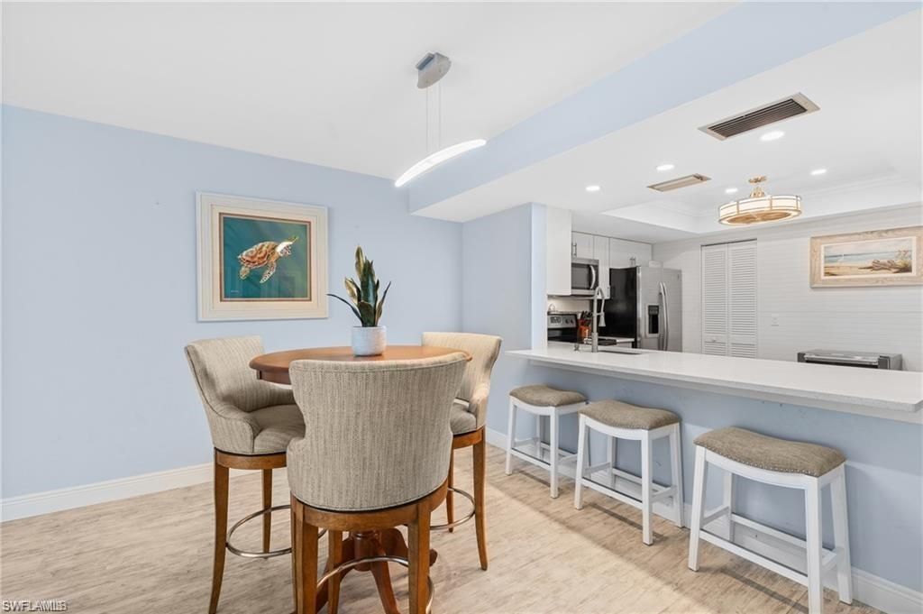 800 Meadowland DR N, NAPLES, FL 34108 — photo 4
