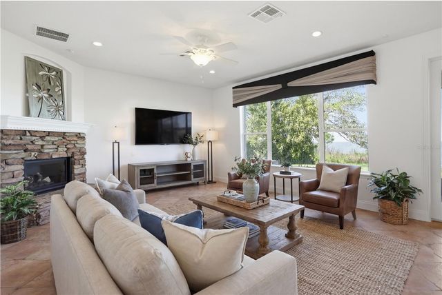 243 ZACHARY WADE STREET, Winter Garden, FL 34787