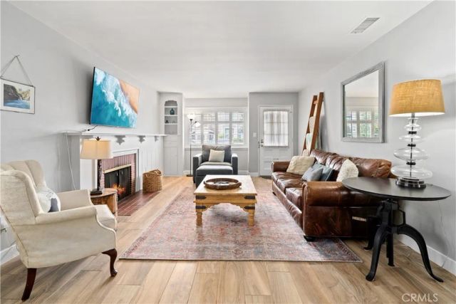 714 Heliotrope, Corona Del Mar, CA 92625