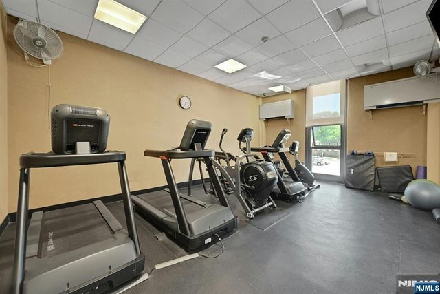 5 Horizon Road 807, Fort Lee, NJ 07024