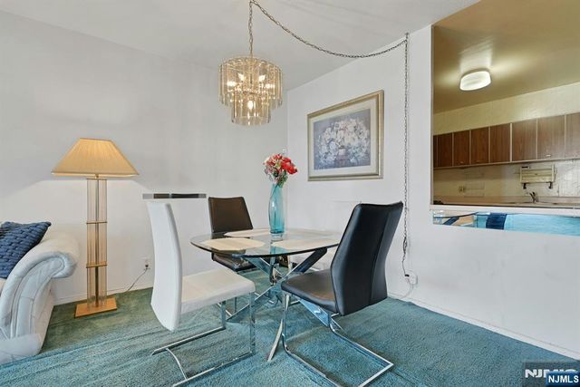 5 Horizon Road 807, Fort Lee, NJ 07024