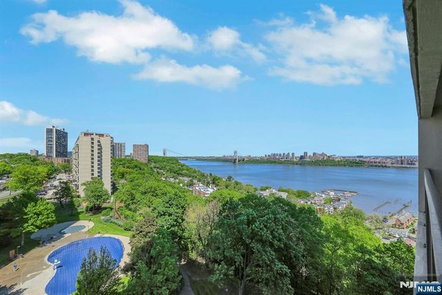 5 Horizon Road 807, Fort Lee, NJ 07024