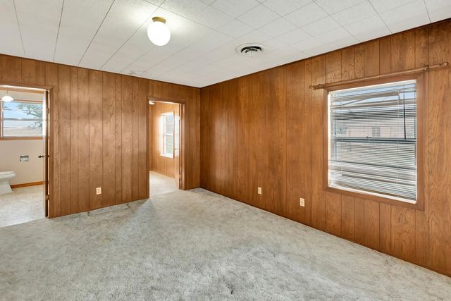 1840 Loop 522, Ganado, TX 77962