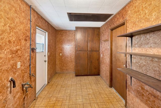 1840 Loop 522, Ganado, TX 77962