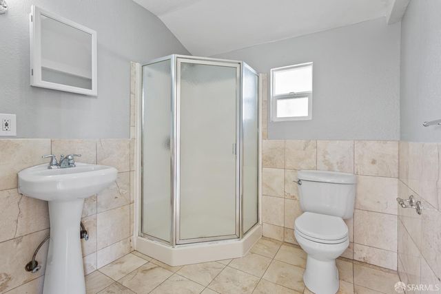 759 Lakeview Avenue, San Francisco, CA 94112