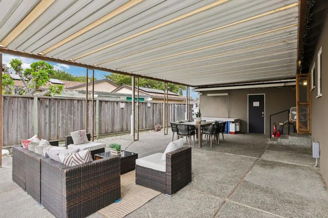 2254 Augusta Place, Santa Clara, CA 95051