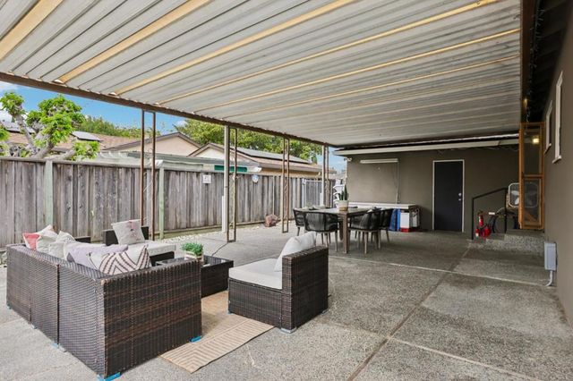 2254 Augusta Place, Santa Clara, CA 95051