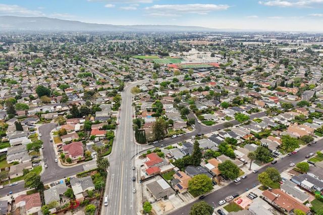 2254 Augusta Place, Santa Clara, CA 95051