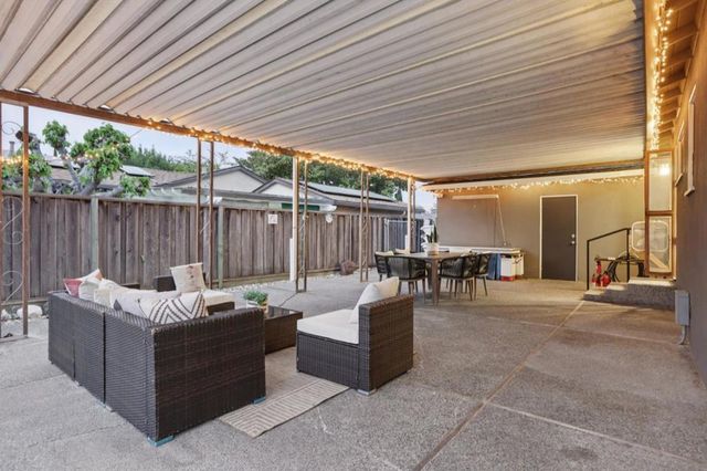 2254 Augusta Place, Santa Clara, CA 95051