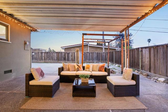 2254 Augusta Place, Santa Clara, CA 95051