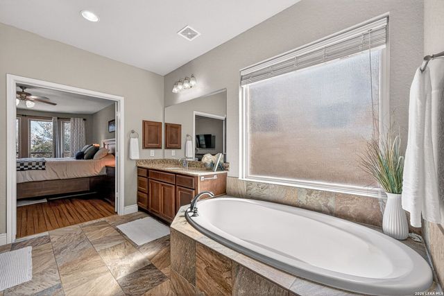 25828 Green Terrace, San Antonio, TX 78255