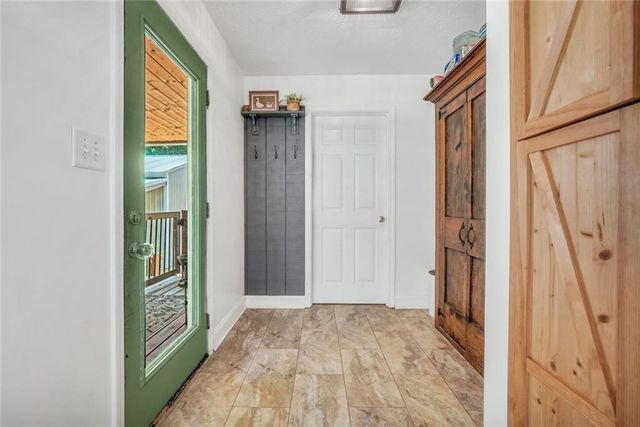 2182 Leguin Mill Road, Locust Grove, GA 30248