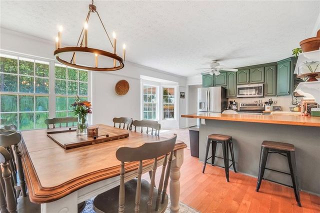 2182 Leguin Mill Road, Locust Grove, GA 30248